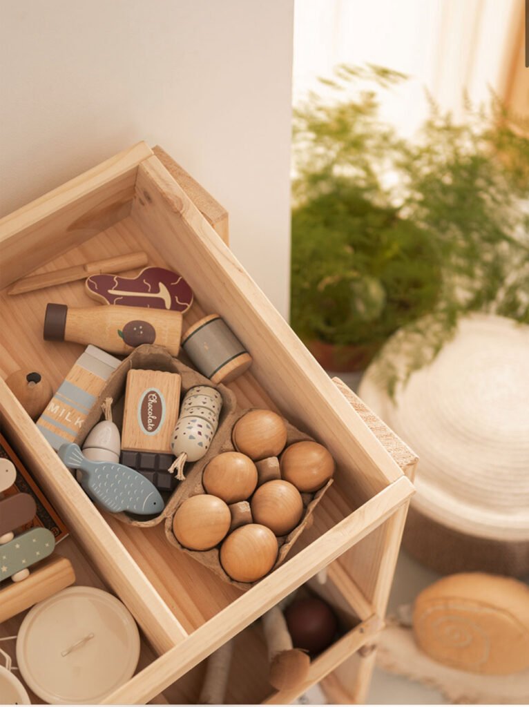 Teaching Children to Tidy: Why Storage Simplicity Matters