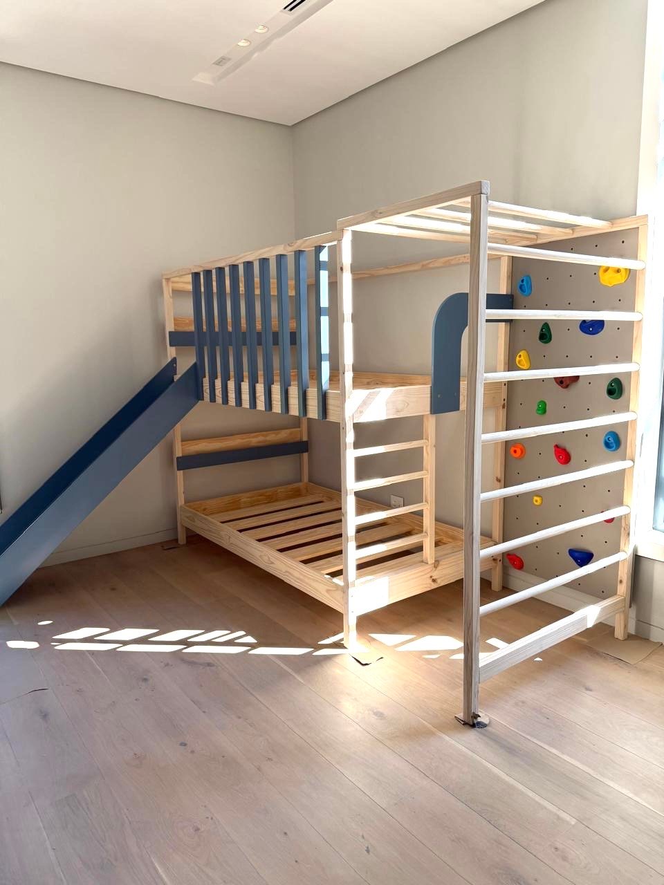 339b05c1-3218-4d49-b800-d43f45795dde